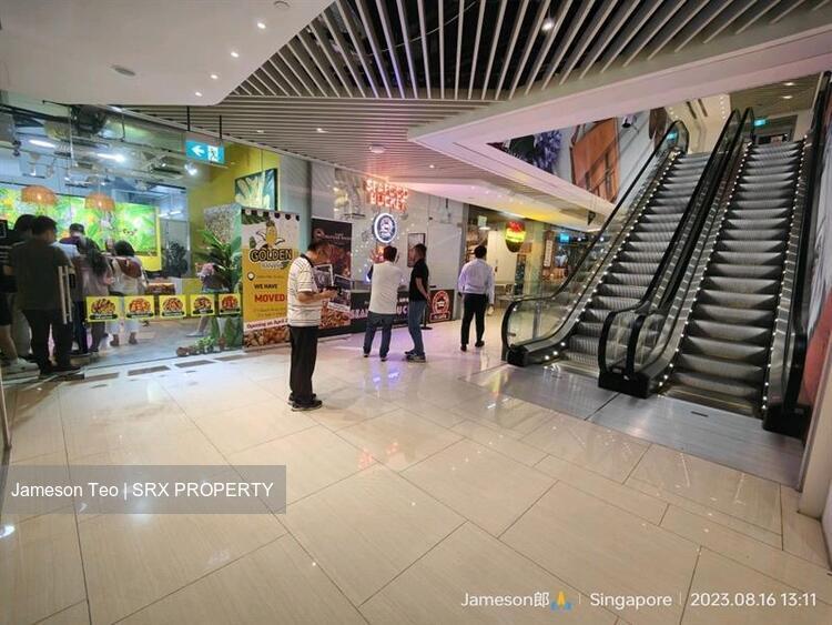City Gate (D7), Retail #622911091